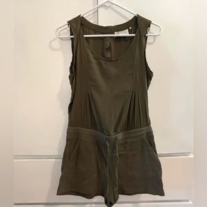 Anthropologie tank-shorts jumpsuit 👒🌿🥝